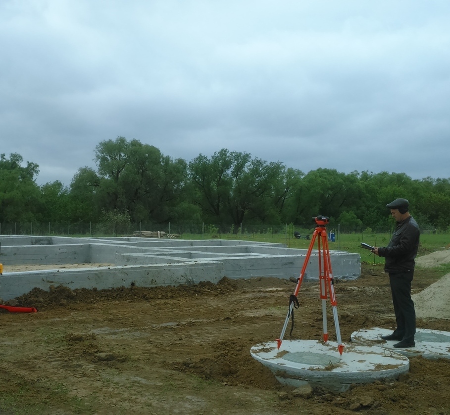 Строительство фундамента в Коломне. ООО. Континент строй. Монтаж фундамента в Коломне